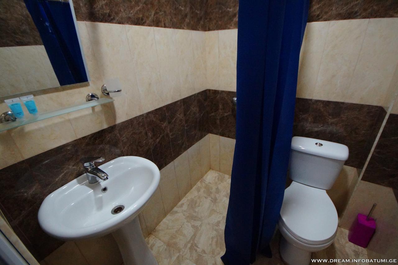 Dream Hotel Batumi Exterior photo